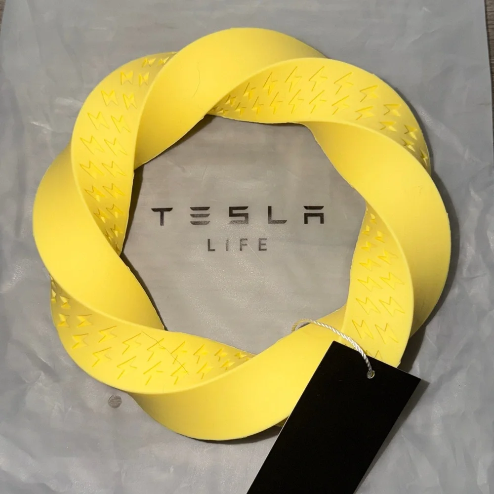 Tesla Life dog toys